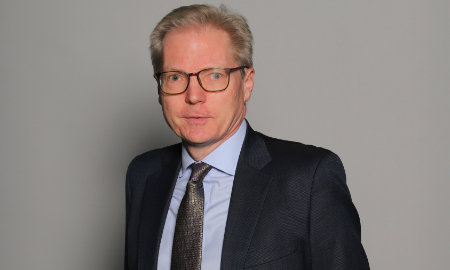 RPC elects financial services litigator Simon Hart as senior partner