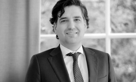 Head shot of Nima Lorjé